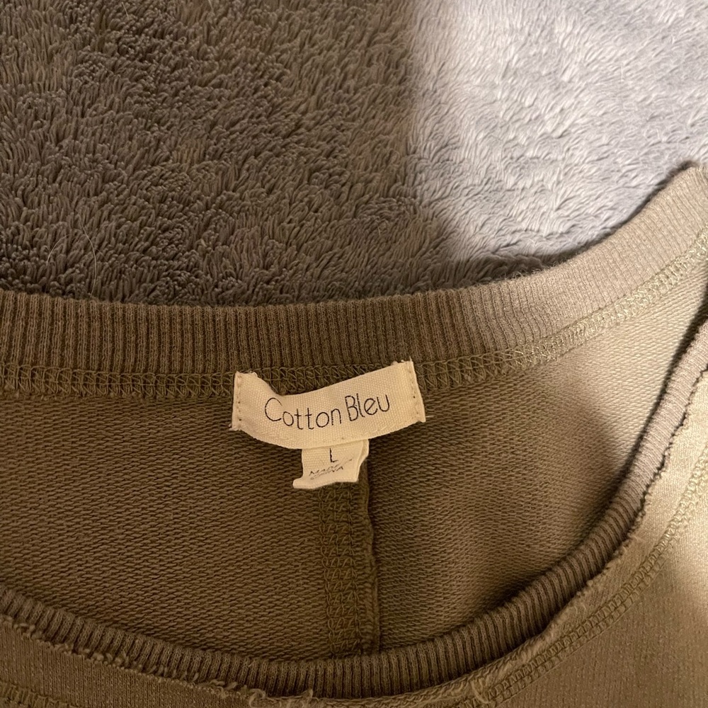 Cotton Blue green shirt large